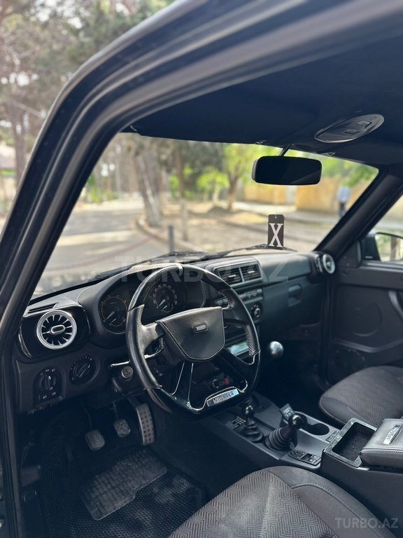 LADA (VAZ) Niva