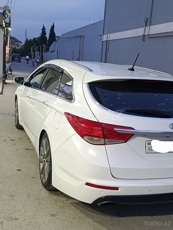 Hyundai i40