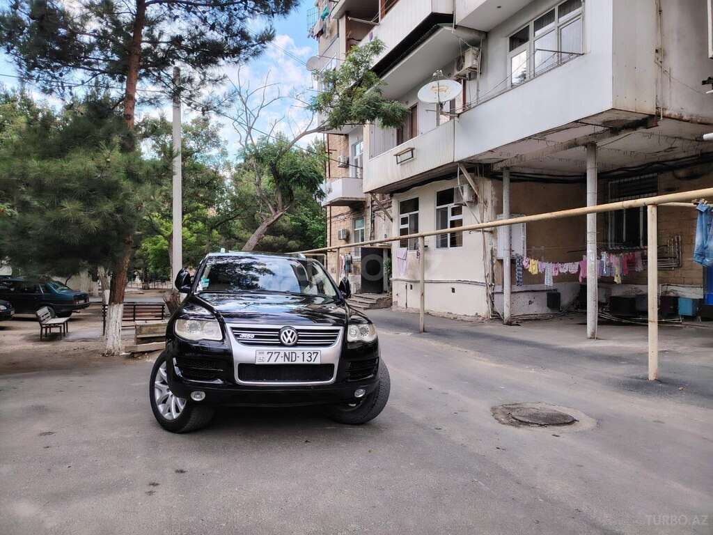 Volkswagen Touareg