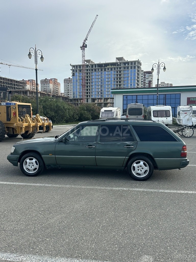 Mercedes 250 TD