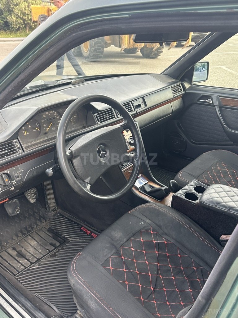 Mercedes 250 TD