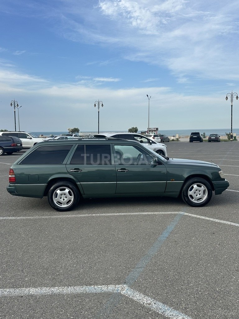 Mercedes 250 TD