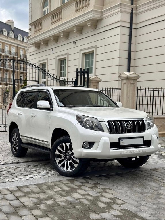 Toyota Land Cruiser Prado
