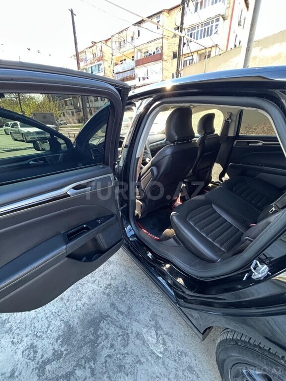Ford Fusion (North America)