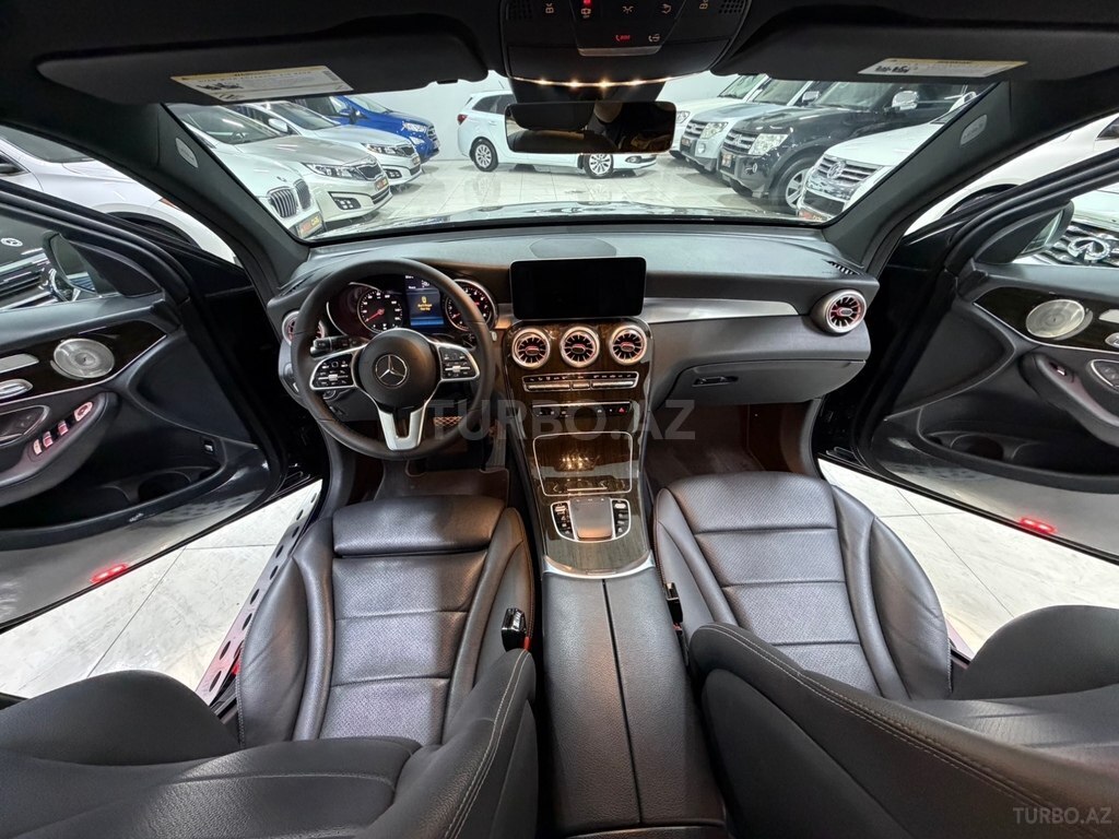 Mercedes GLC 300