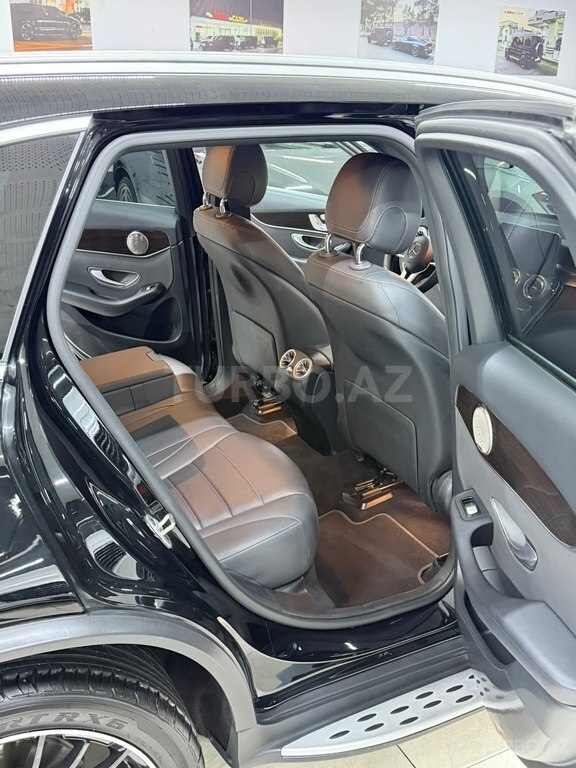 Mercedes GLC 300