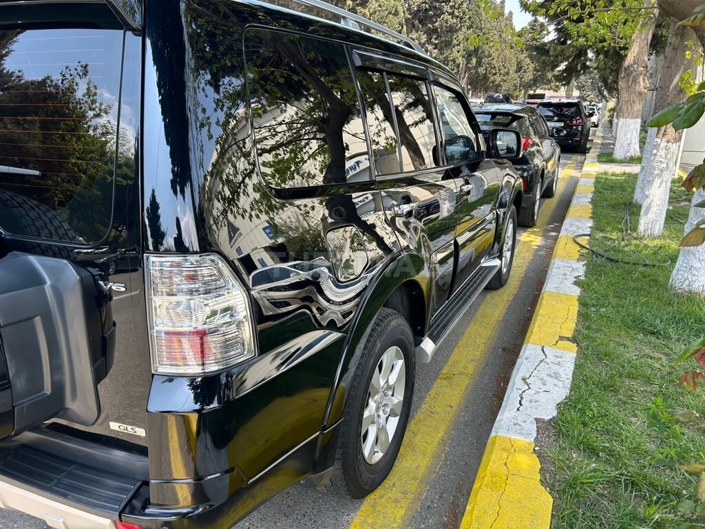 Mitsubishi Pajero