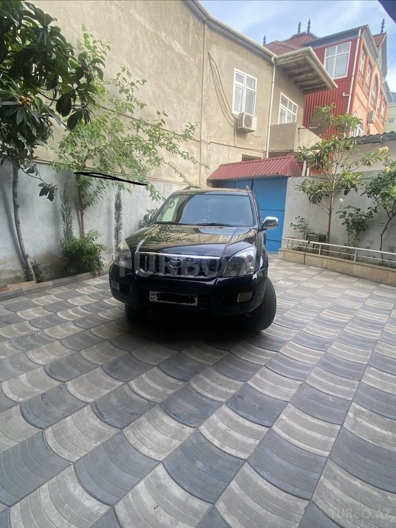 Toyota Land Cruiser Prado