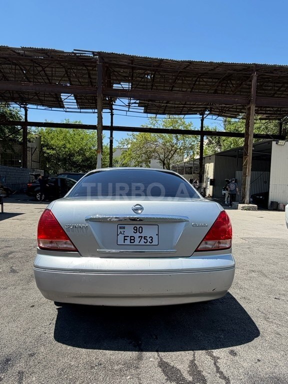 Nissan Sunny