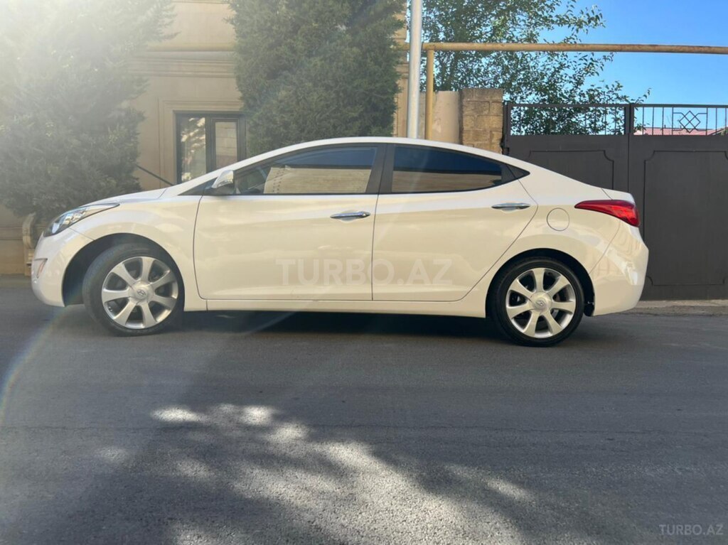 Hyundai Avante