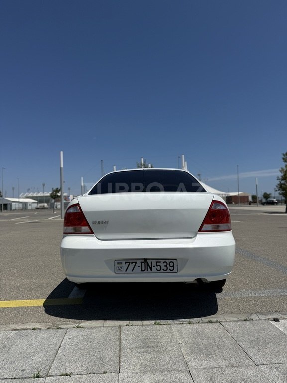 Nissan Sunny
