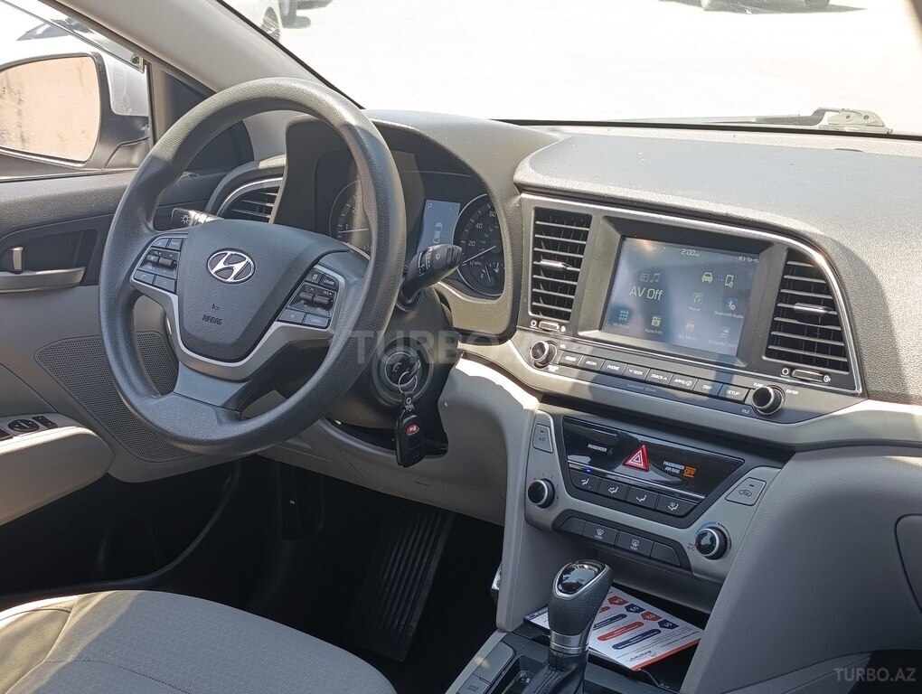 Hyundai Elantra