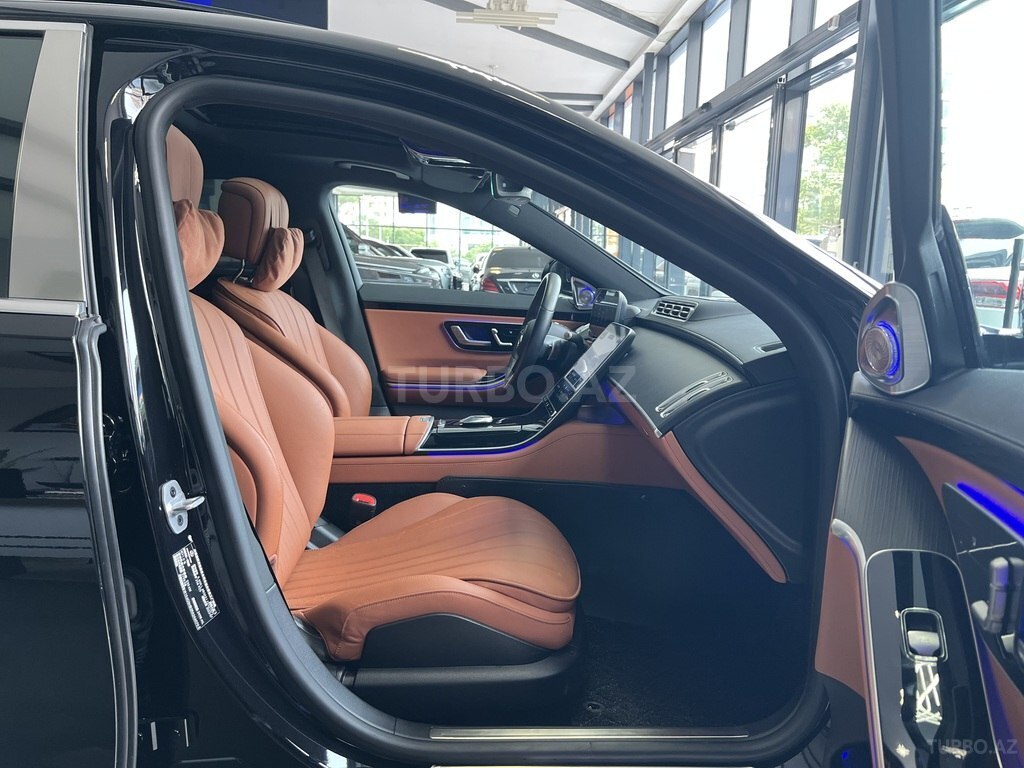 Mercedes S 400