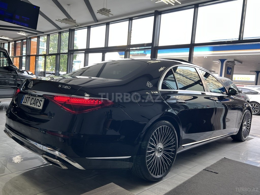 Mercedes S 400