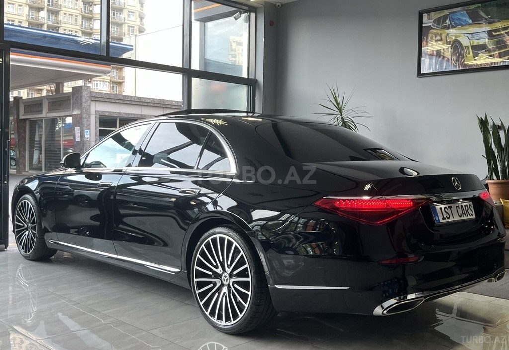 Mercedes S 400