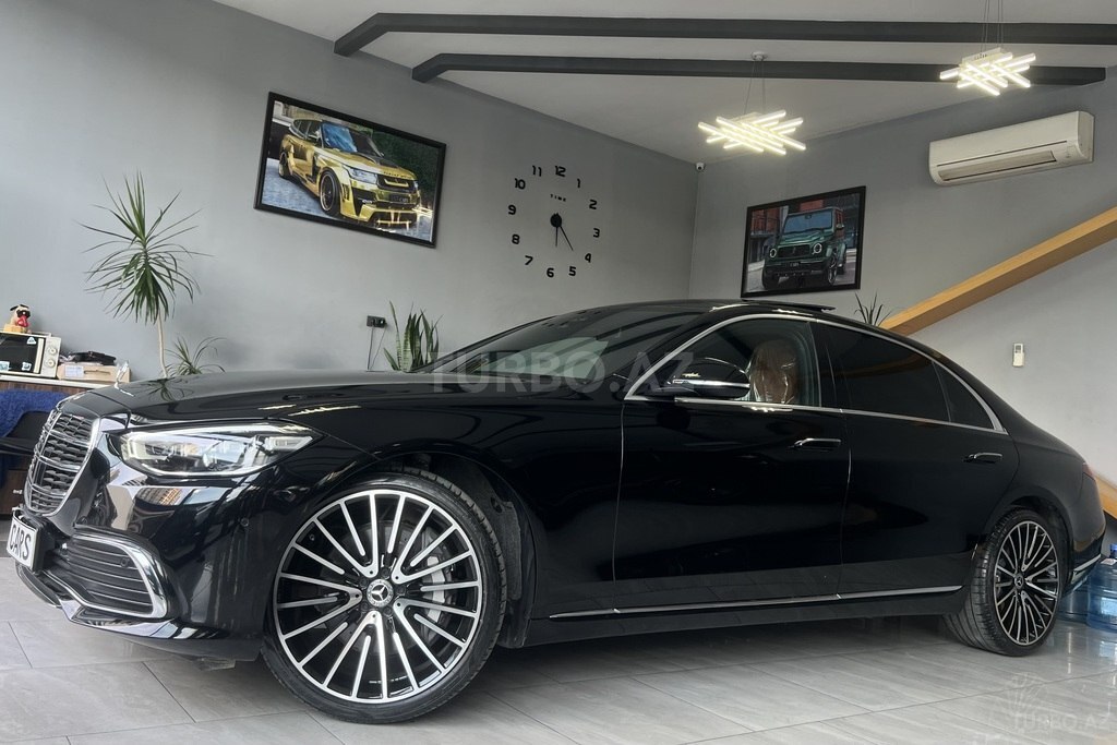 Mercedes S 400