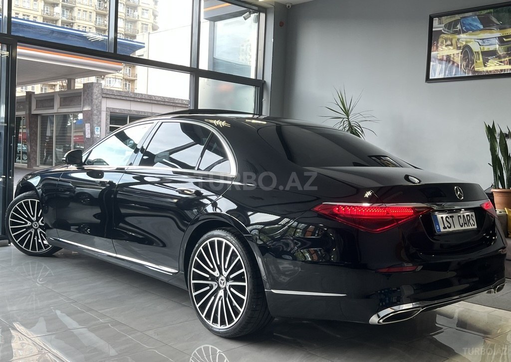 Mercedes S 400