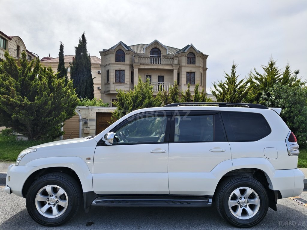 Toyota Land Cruiser Prado