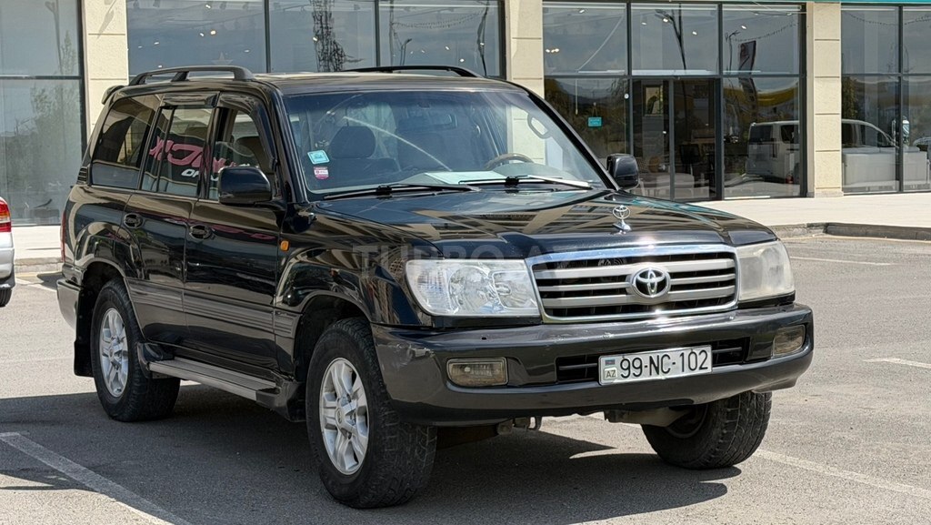 Toyota Land Cruiser