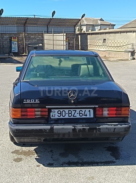 Mercedes 190