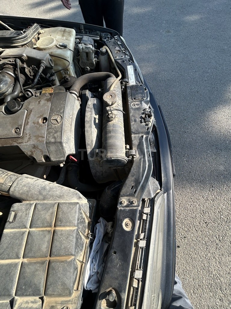Mercedes C 180