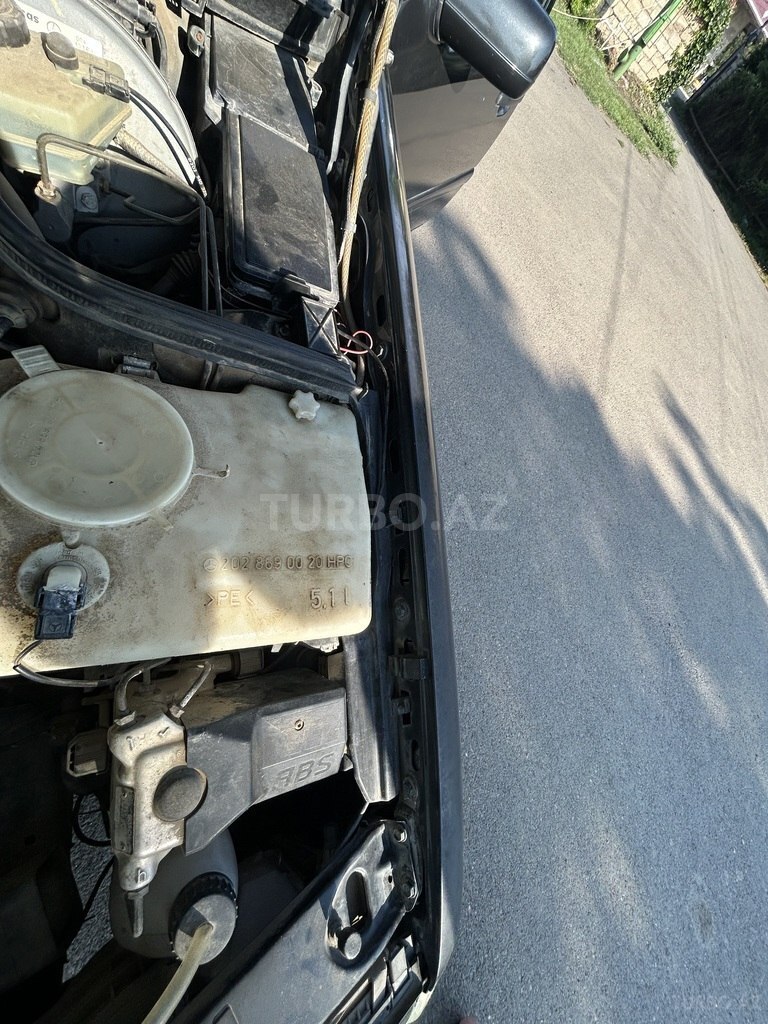 Mercedes C 180