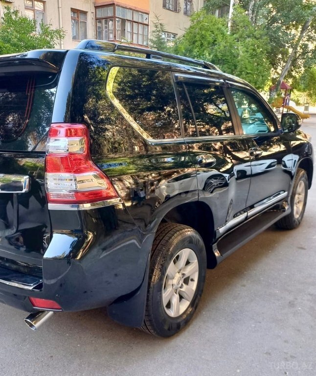 Toyota Land Cruiser Prado
