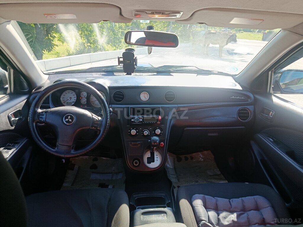 Mitsubishi Airtrek