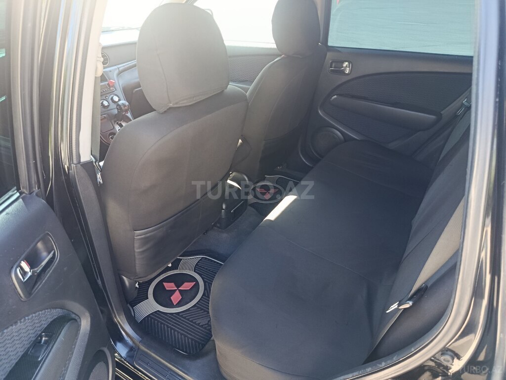 Mitsubishi Airtrek