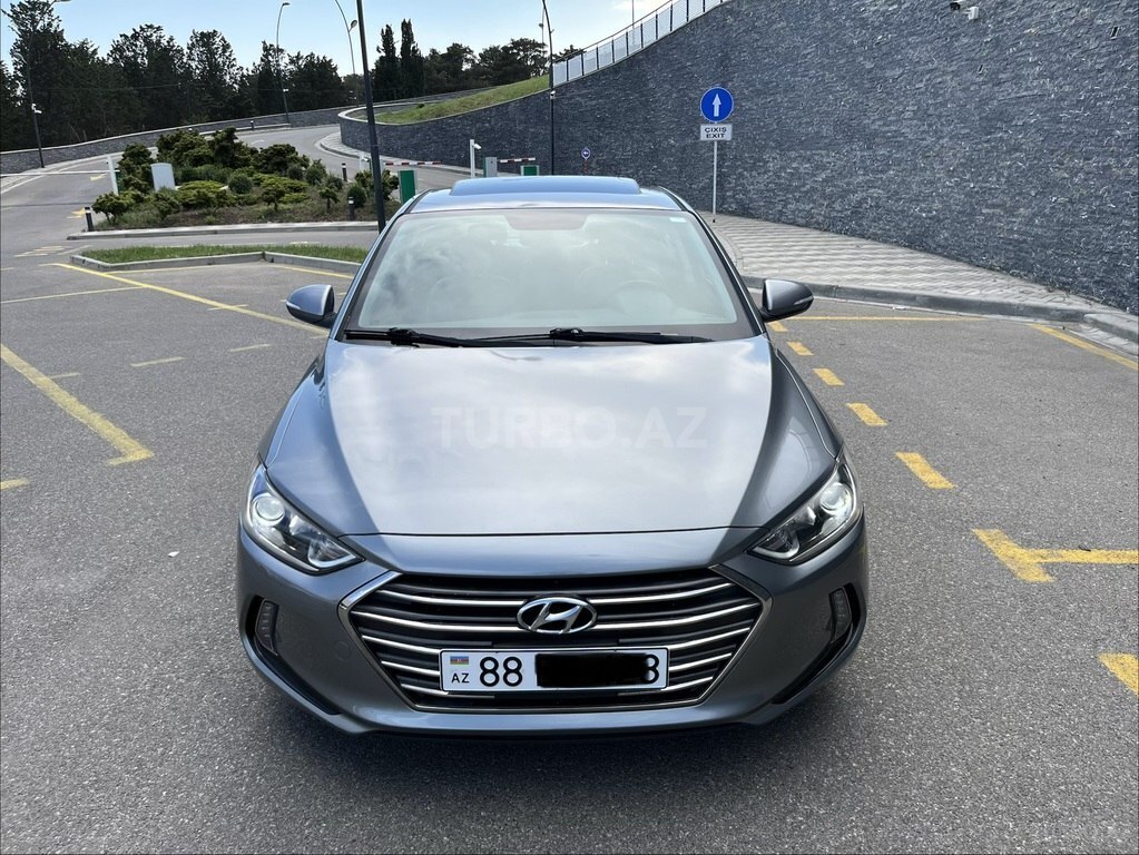 Hyundai Elantra