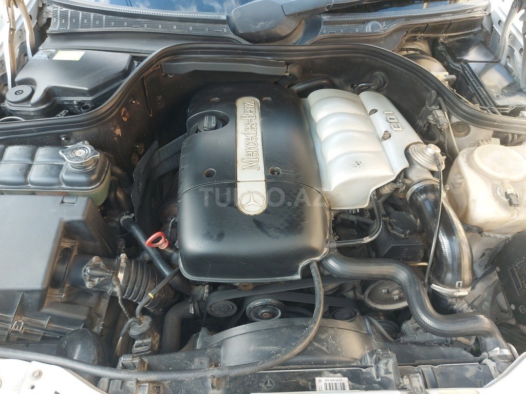 Mercedes C 220