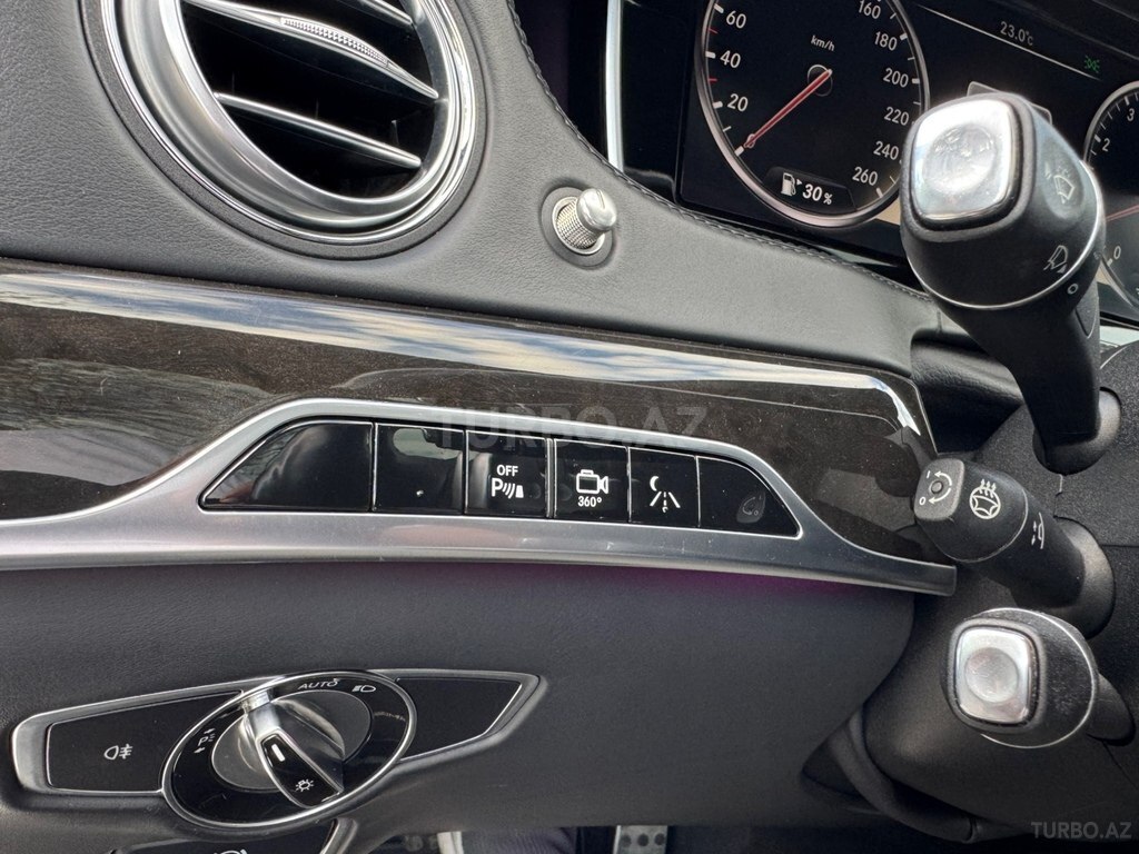 Mercedes S 500