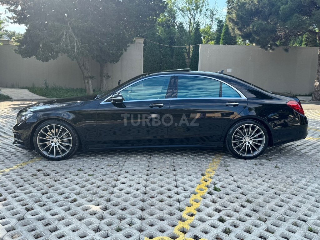 Mercedes S 500