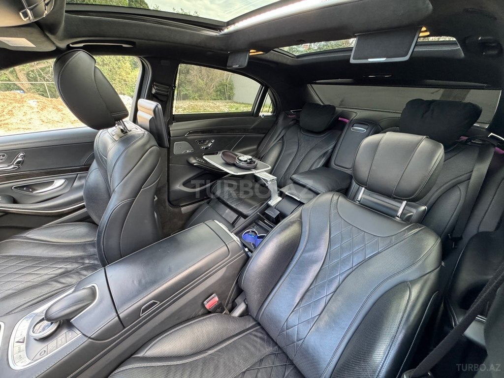 Mercedes S 500