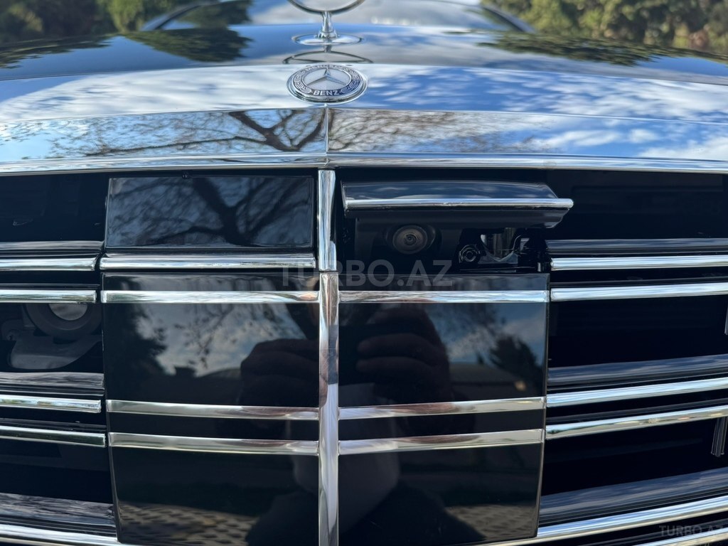 Mercedes S 500