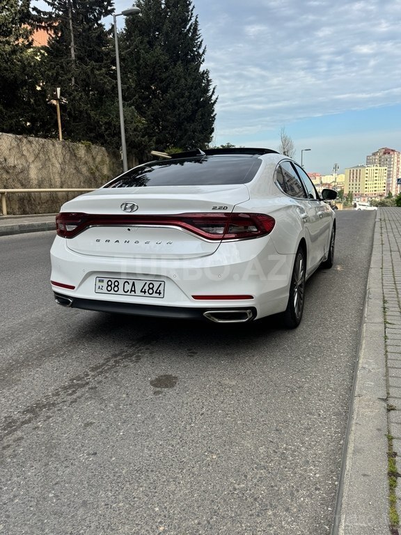Hyundai Grandeur