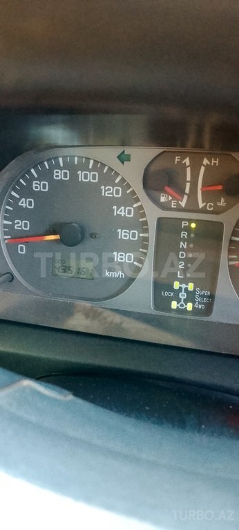Mitsubishi Pajero io