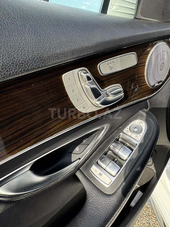 Mercedes C 300 4MATIC