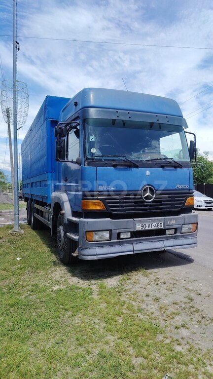 Mercedes Atego 1828