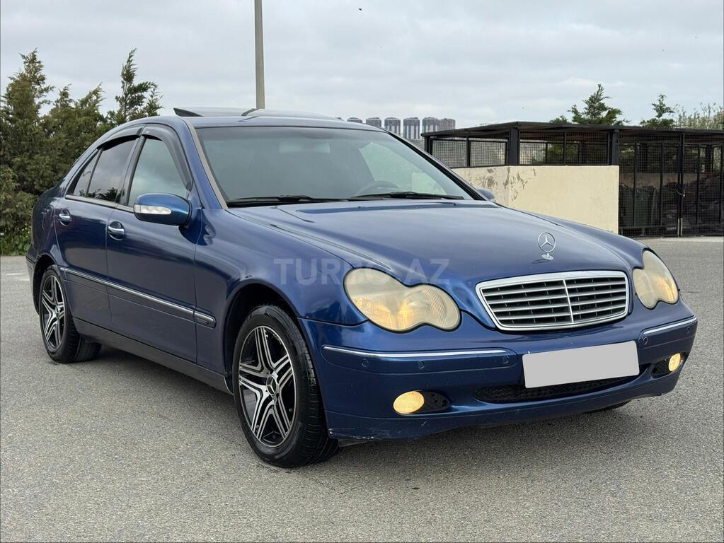 Mercedes C 200