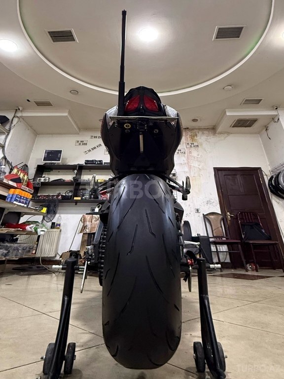 Suzuki GSX-R 1000