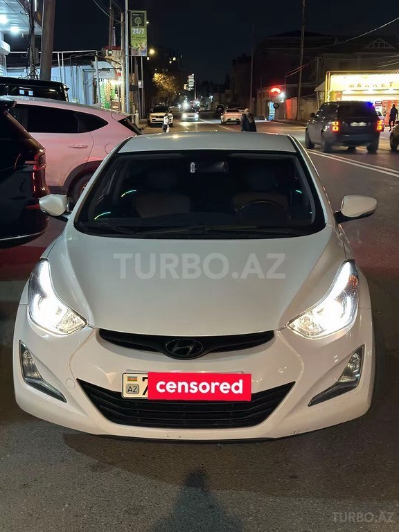 Hyundai Elantra