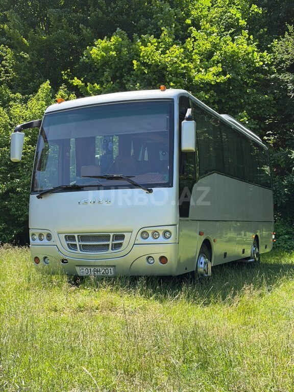 Isuzu Turkuaz