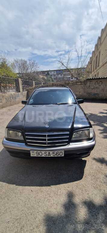 Mercedes C 180