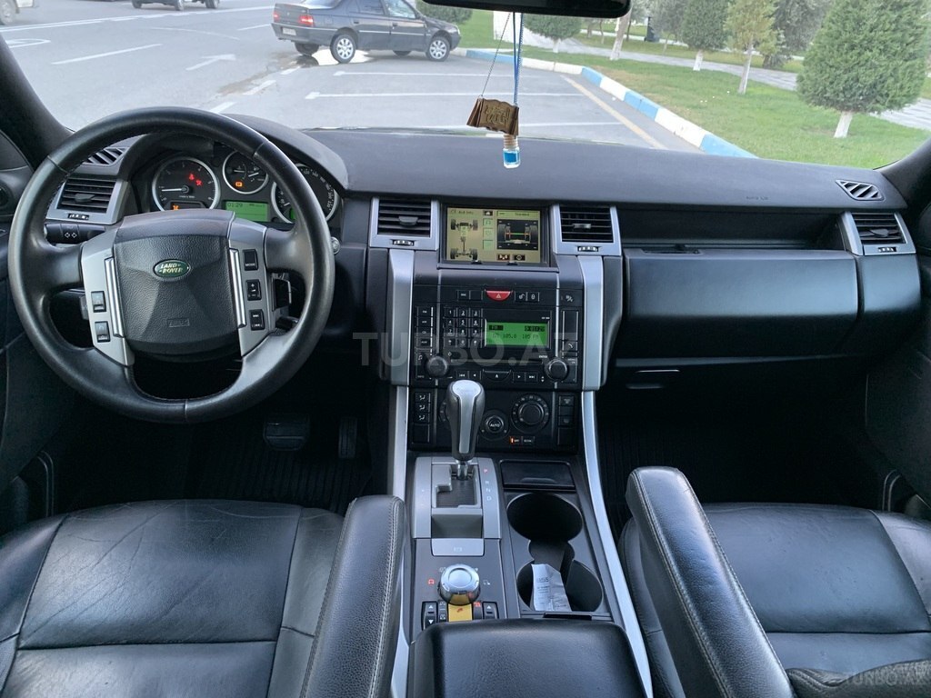 Land Rover RR Sport