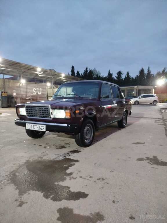 LADA (VAZ) 2107