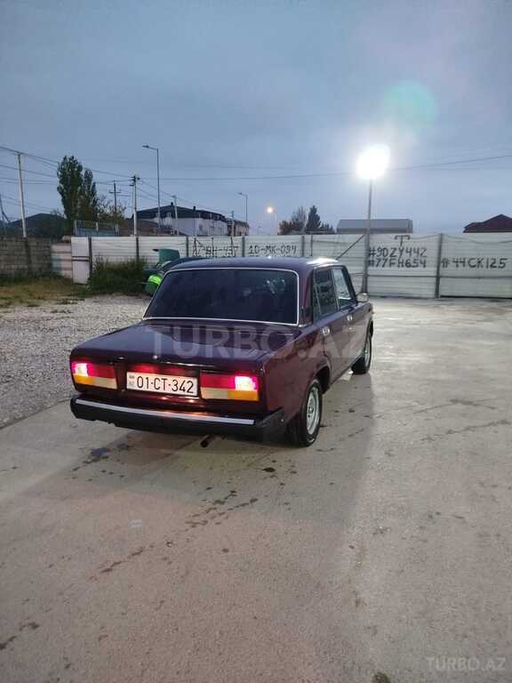 LADA (VAZ) 2107