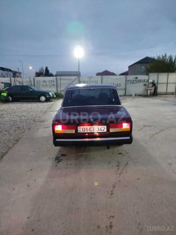 LADA (VAZ) 2107