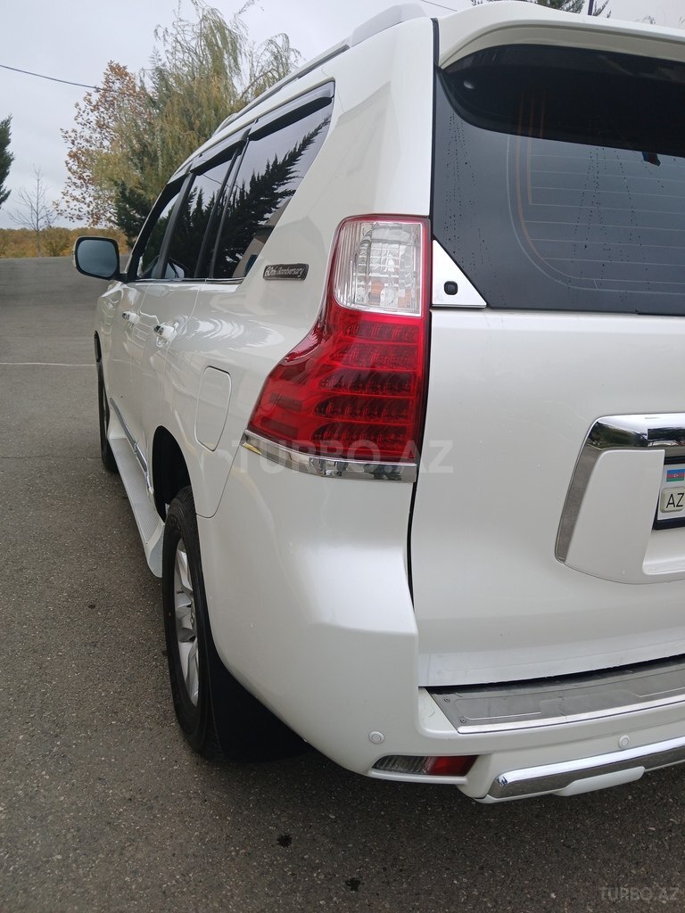 Toyota Land Cruiser Prado
