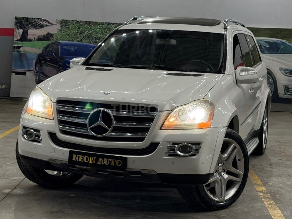 Mercedes GL 550 4MATIC